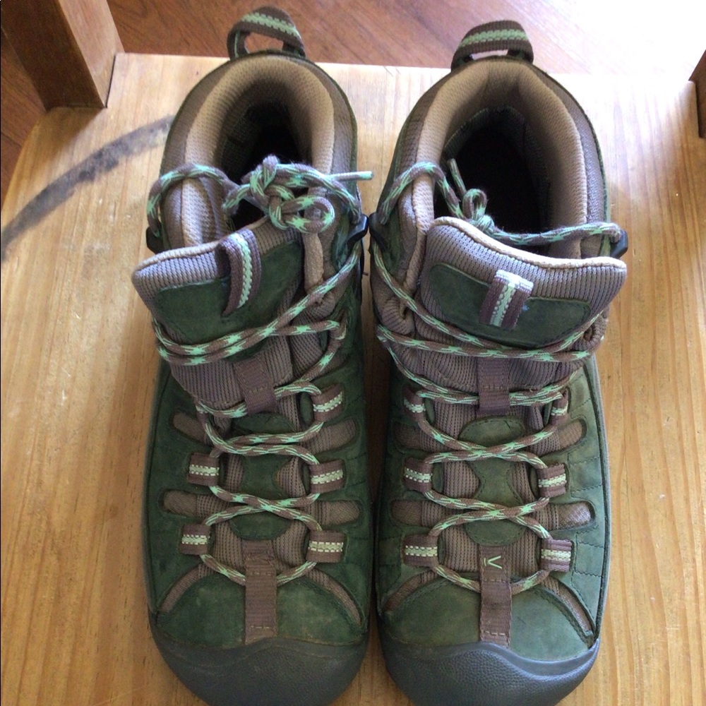 COPY - Keen hiking boots